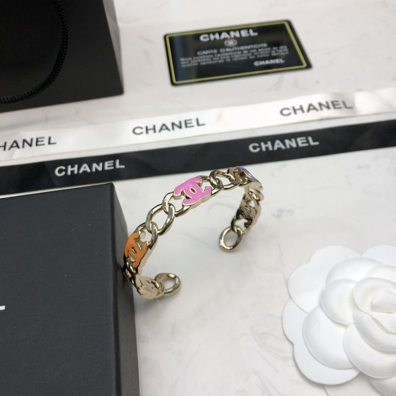Ch**el bracelets